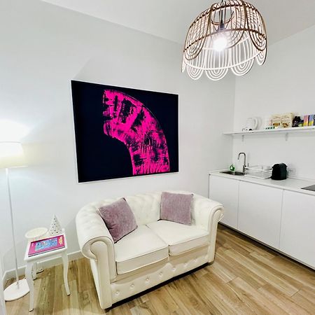 Bellhome 3 - Elegante Appartamento Nel Centro Di Bari Exteriér fotografie
