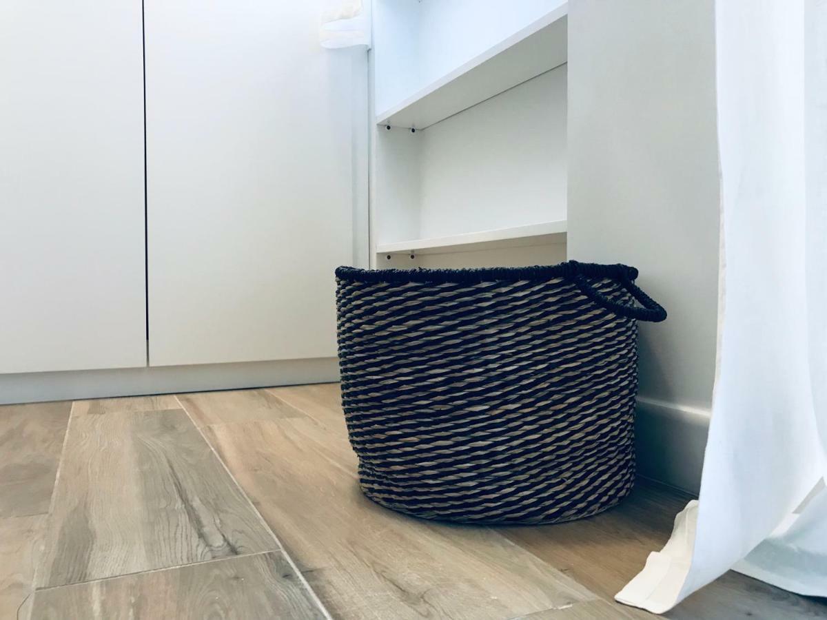 Bellhome 3 - Elegante Appartamento Nel Centro Di Bari Exteriér fotografie